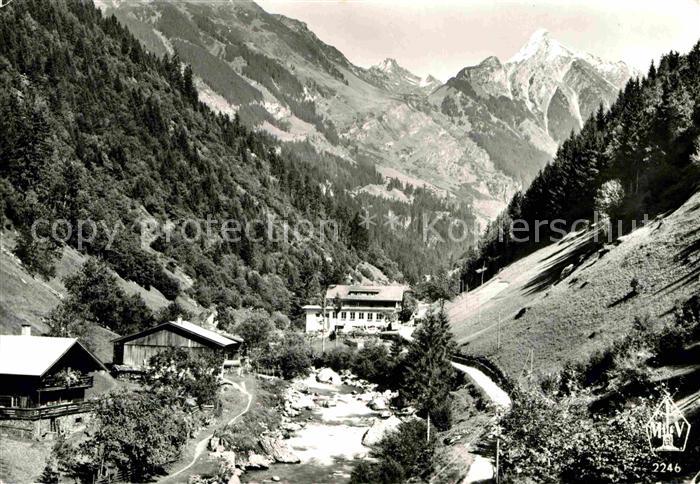 Mayrhofen Zillertal Gasthof Pension Zillergrund mit Brandbergkolm