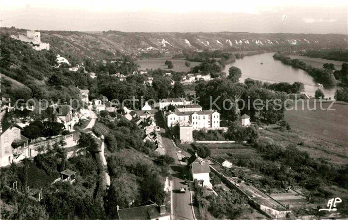 La Roche-Guyon Vue generale et Vallee de la Seine