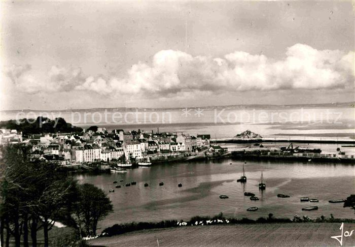 Douarnenez Port