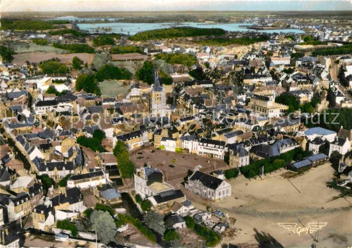 L Aigle Fliegeraufnahme