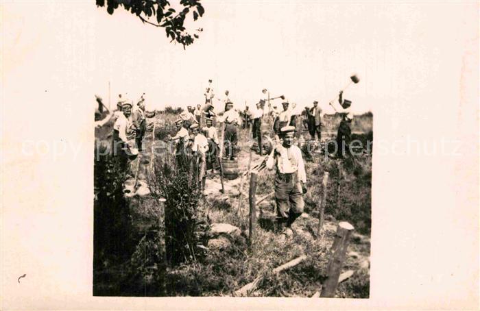 Militaria Soldatenleben Beschnitten Soldaten bei der Arbeit