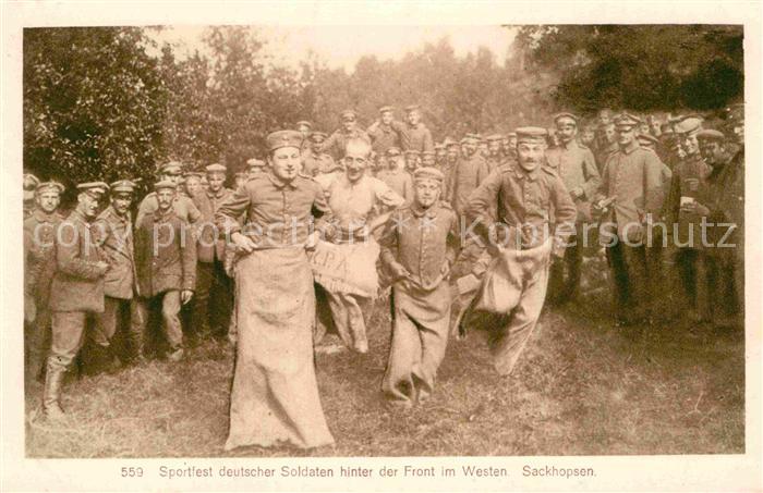 Militaria Soldatenleben Sportfestr Sackhopsen WK1