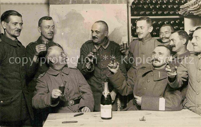 Militaria Soldatenleben Flasche Chamagner WK1