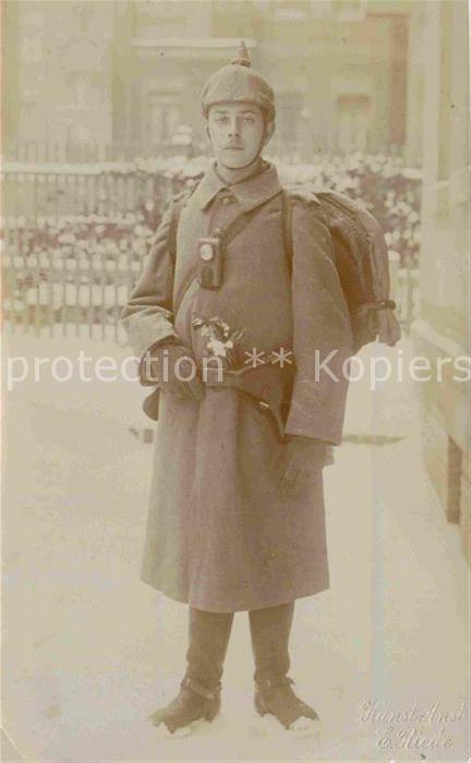 Militaria Uniformen WK1 Soldat Taschenlampe Ruecksack