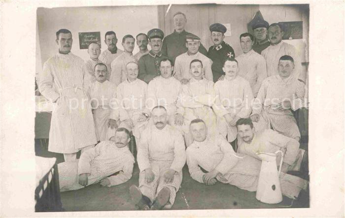 Militaria Lazarett WK 1 Gruppenfoto