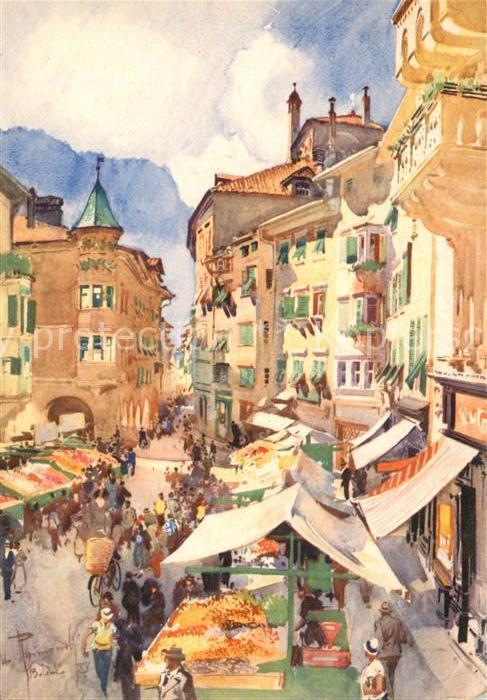 Bolzano Piazza delle Erbe Marcato della Frutta