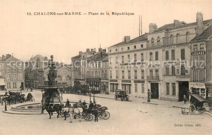 Chalons-en-Champagne Marne Place de la Repuclique