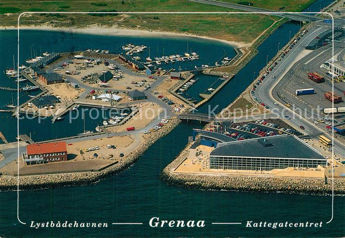 Grenaa Fliegeraufnahme Lystbaedehavnen Kattegatcentret
