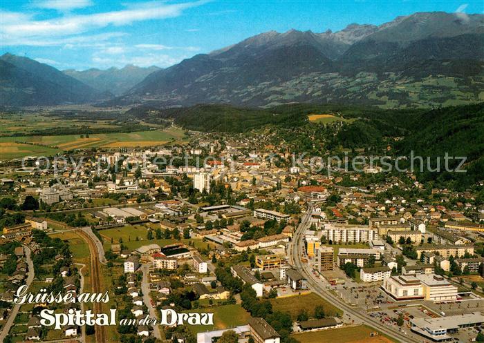 Spittal Drau Fliegeraufnahme Moelltal Reisseckgruppe