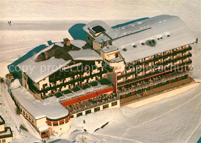 Berwang Tirol Alpenhotel Berwanger Hof Fliegeraufnahme