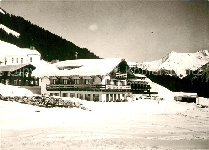 Baad Mittelberg Kleinwalsertal Pension Cafe Alpengasthof Puehringer Winter
