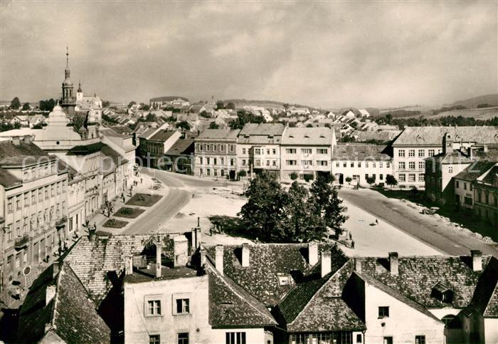 Sedlcany Namesti veze kostela