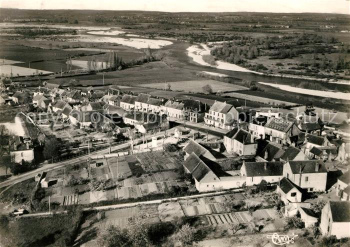 Chatel-de-Neuvre Fliegeraufnahme