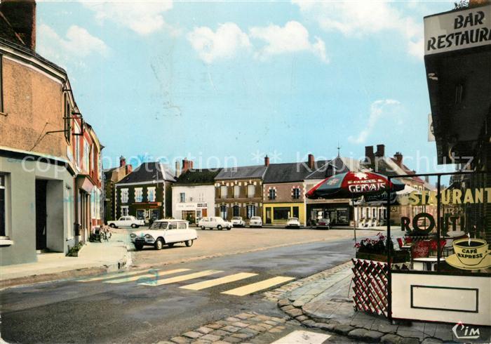 Chilleurs-aux-Bois Place de Romand