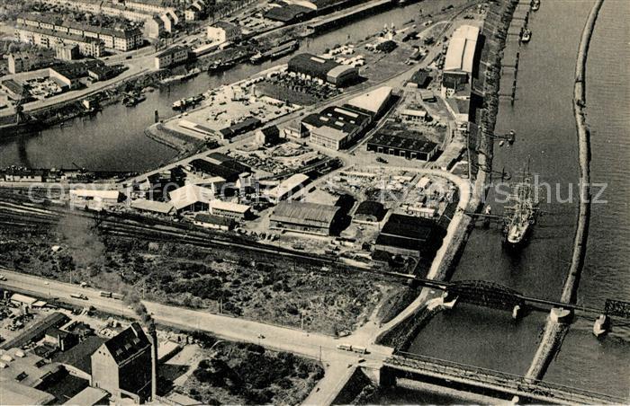 Bremerhaven Fliegeraufnahme Hafen