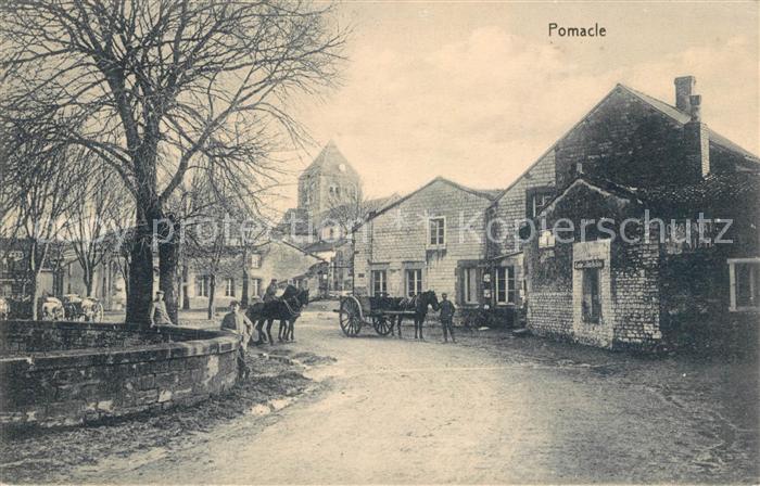 Pomacle Strassenpartie mit Pferdewagen