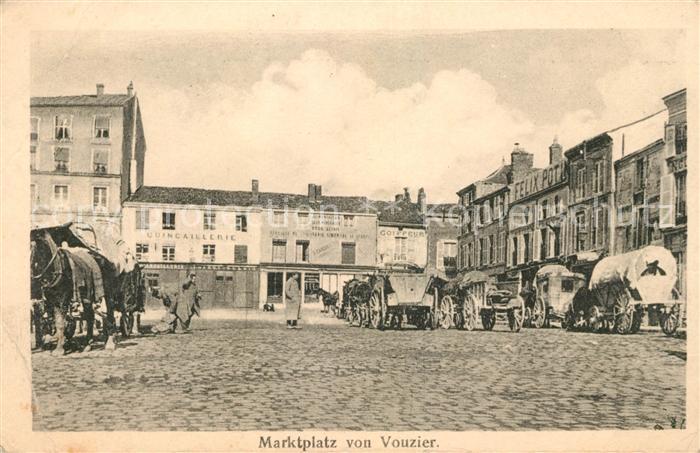 Vouziers Marktplatz Pferdewagen