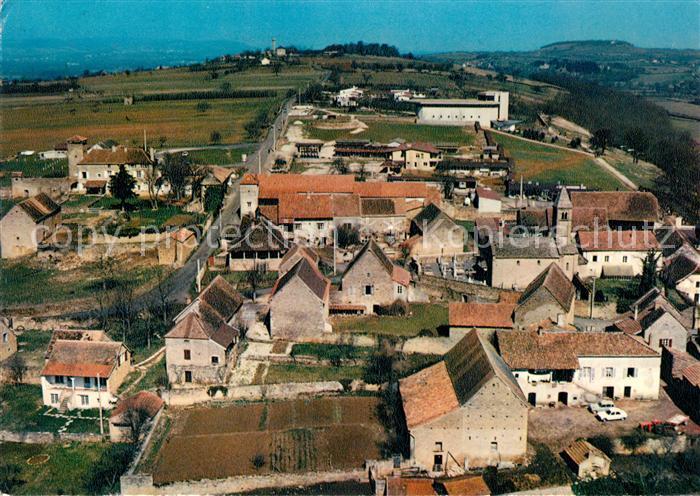 Taize Saone-et-Loire Village avec eglise