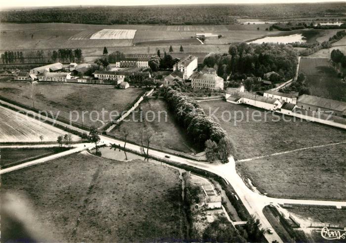 Nuits-Saint-Georges Abbaye Notre Dame de Citeaux vue aérien