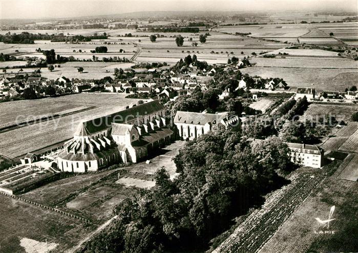 Pontigny Abbaye XII siecle vue aérienne
