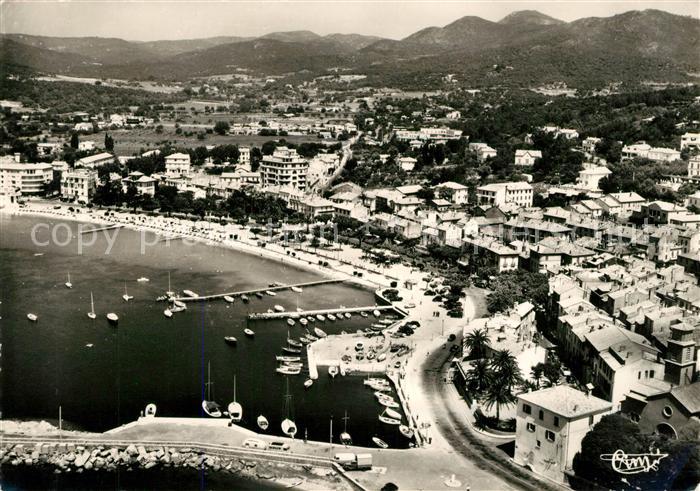 Sainte Maxime sur Mer Var Vue aérienne de la Plage et le Port Cote d Azur