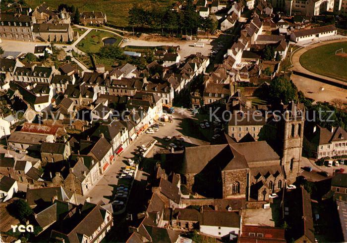Rostrenen Place de la Republique Eglise Notre Dam