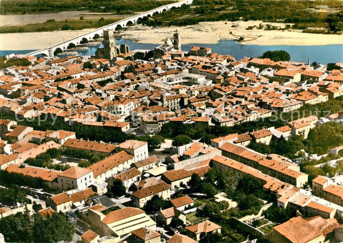 Pont-Saint-Esprit Fliegeraufnahme Kirche Bruecke