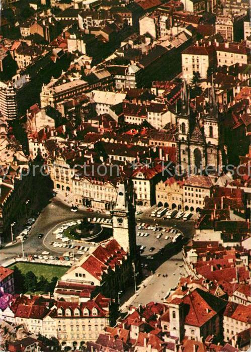 Praha Prahy Prague Fliegeraufnahme Staromestske namesti