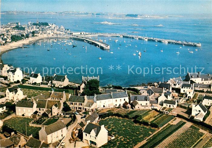 Roscoff Fliegeraufnahme avec le Port