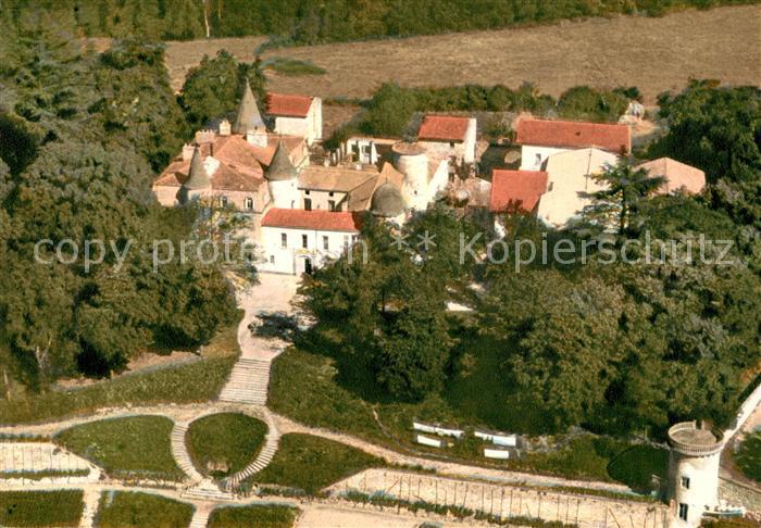 Vic-le-Comte Fliegeraufnahme Chateau