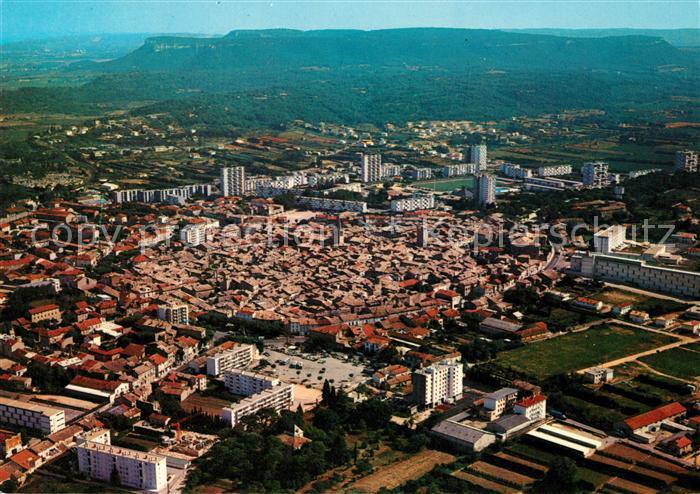 Bagnols-sur-Ceze Fliegeraufnahme