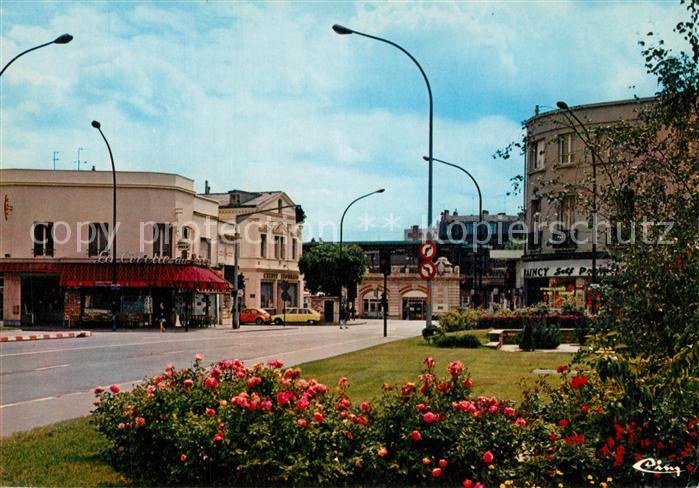 Le Raincy Place du General de Gaulle