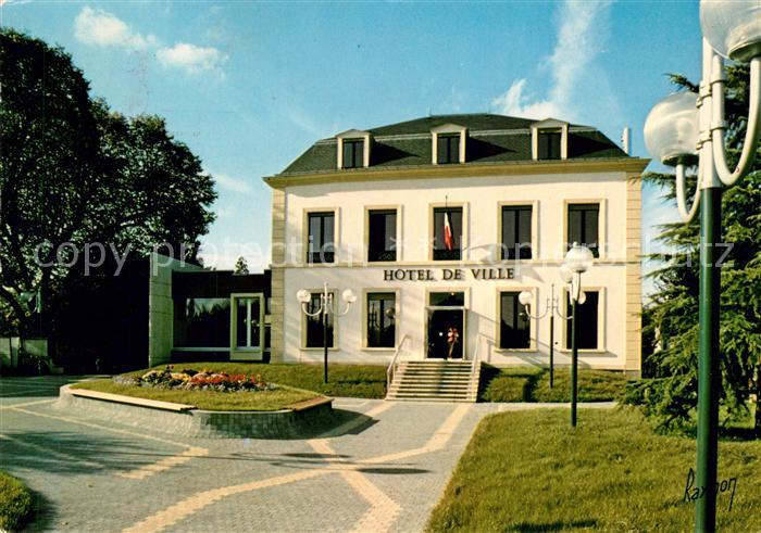 Montfermeil Hotel de Ville