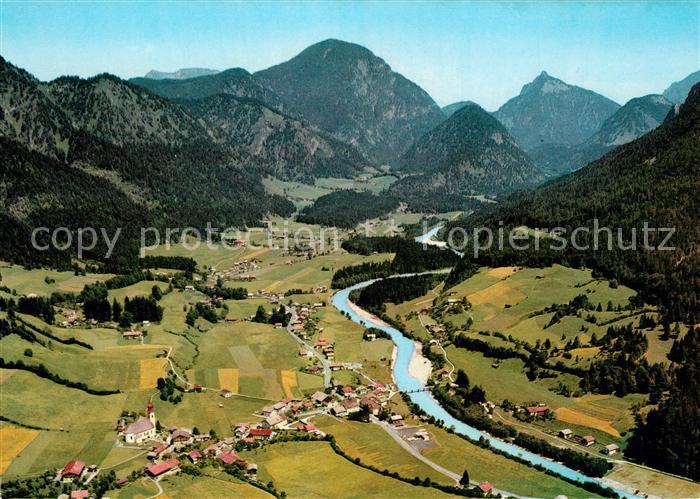 Unken Fliegeraufnahme gegen Steinpass