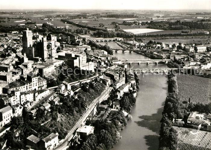 Beziers Saint Nazaire et les ponts vue aérienne