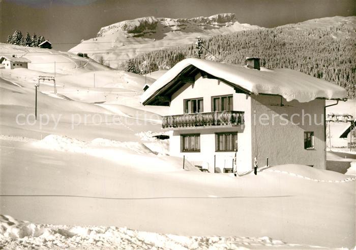 Hirschegg Kleinwalsertal Vorarlberg Gaestehaus Simmerle Wintersportplatz Alpen