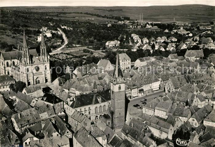 Obernai Bas Rhin Centre Eglise Hotel de Ville Halle aux blés vue aérienne