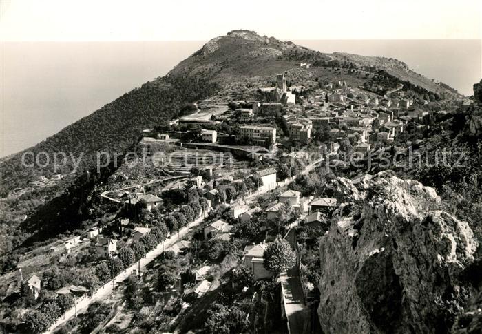 La Turbie Vue sur la ville dominée par la Tete du Chien