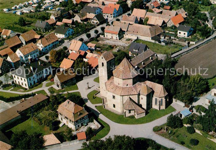 Ottmarsheim Haut-Rhin Eglise octogonale du XI siècle vue aérienne