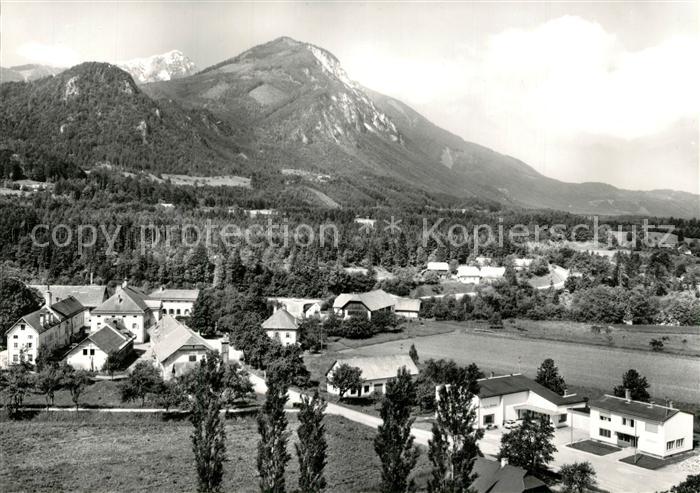Miklauzhof mit Hochobir