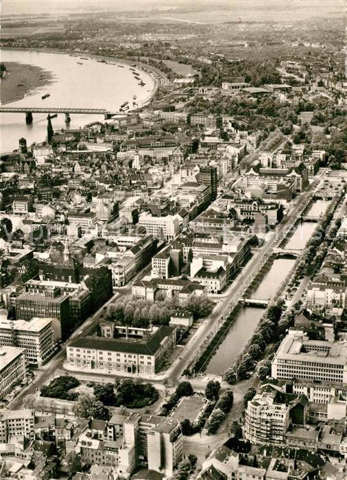 Duesseldorf Fliegeraufnahme Koenigsallee