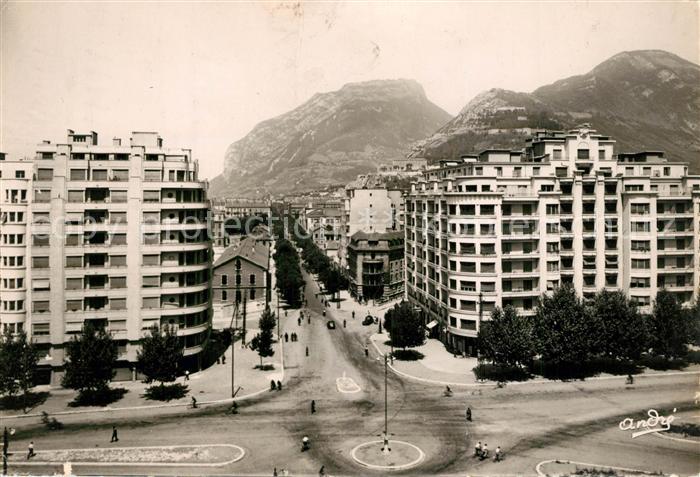 Grenoble Place Gustave Rivet