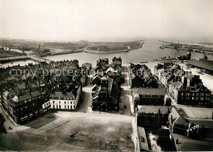 Calais Entree Port Phare