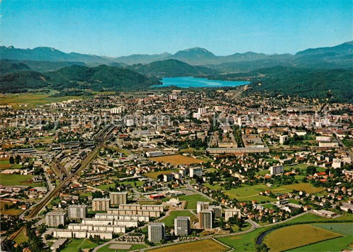 Klagenfurt Woerthersee Fliegeraufnahme