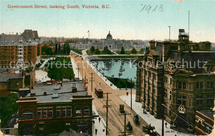 Victoria British Columbia Government Street locking South