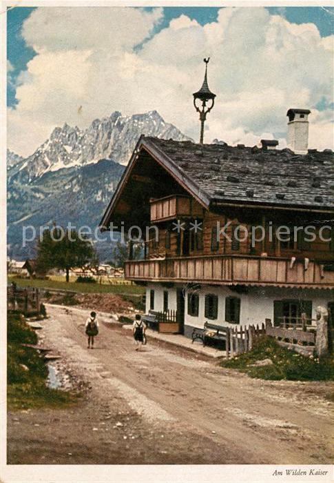 St Johann Tirol Dorfmotiv mit Wildem Kaiser