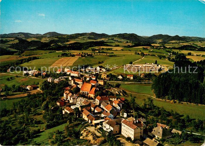 Bad Kreuzen im Muehlviertel Pfarrkirche Hallenkirche