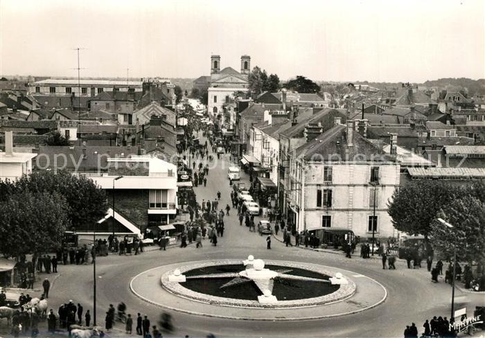 La Roche-sur-Yon Rond Point rue Clemnceau