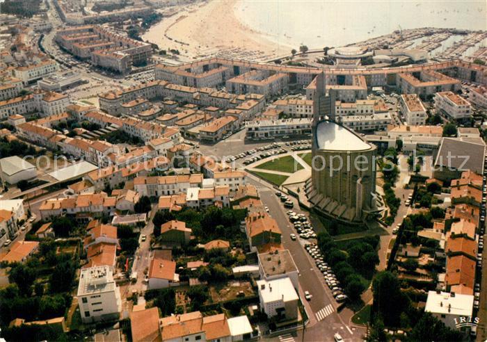 Royan 17 Eglise et la plage vues du ciel Vue aerienne