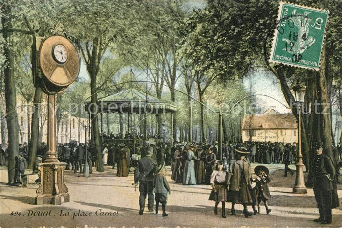 Douai 59 La plac Carnol